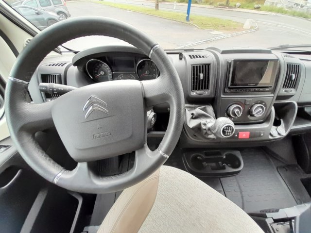 LMC Breezer V 643 65 YEARS EDITION G - Photo 6