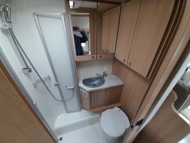 LMC Breezer V 643 65 YEARS EDITION G - Photo 10