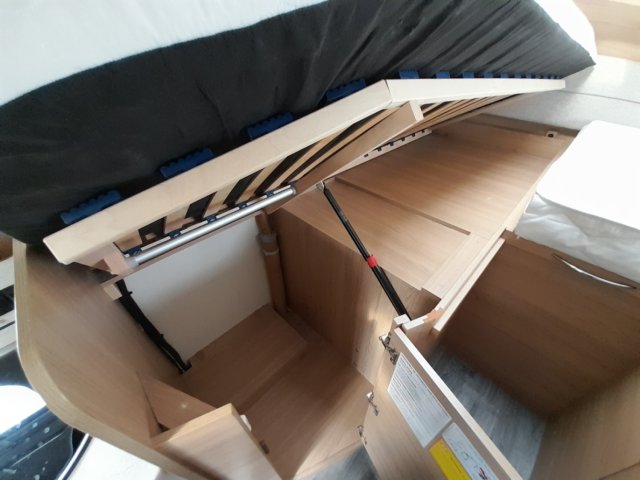 LMC Breezer V 643 65 YEARS EDITION G - Photo 13