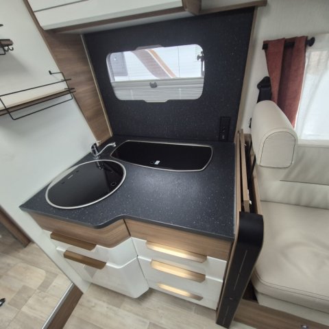 Pilote P 746 FC Evidence PROFILE P746 - Photo 7