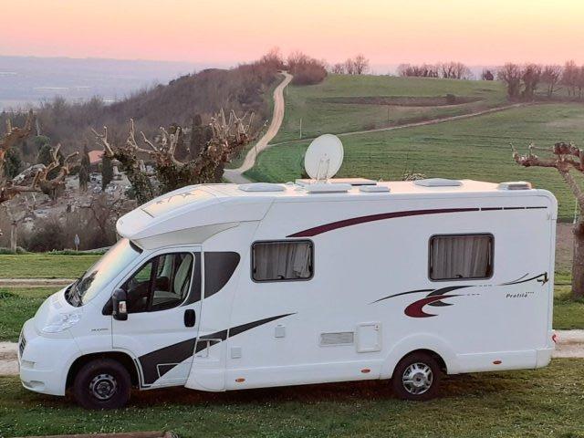 Eura Mobil Profila 680 QB 