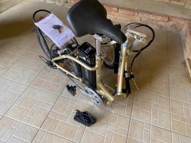 Vélo à assistance électrique pliant Occasion