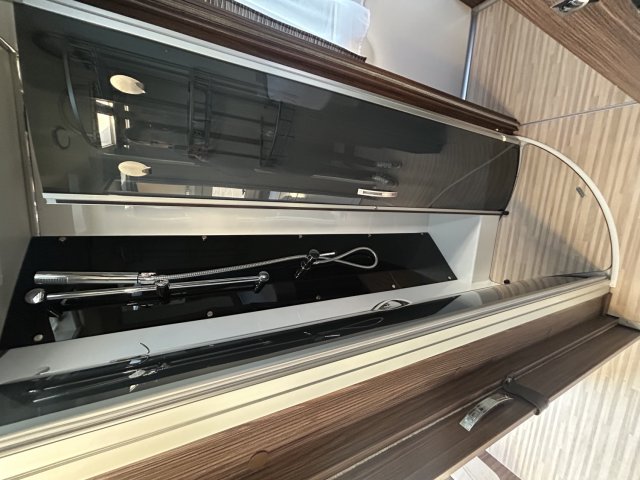 Benimar Tessoro 494 - Photo 17