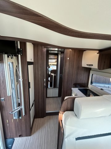 Benimar Tessoro 494 - Photo 18