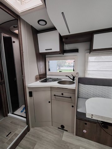 Benimar Tessoro 497 - Photo 9