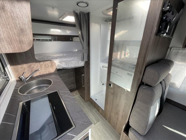 Benimar Yrteo 840 - Photo 6