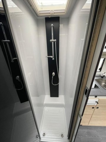 Challenger 250 Break Edition - Photo 8