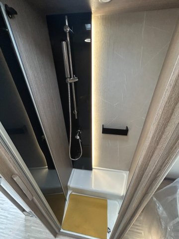 Eden Camp H 745 GLC - Photo 10