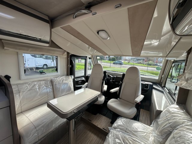 Eden Camp H 745 GLC - Photo 14