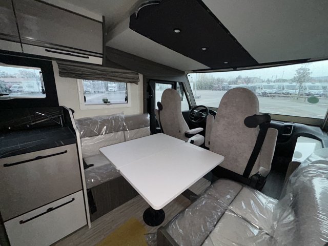 Mc Louis Nevis 881  25 EDITION - Photo 9