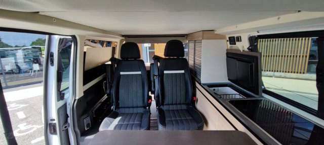 Stylevan Melbourne - Photo 2