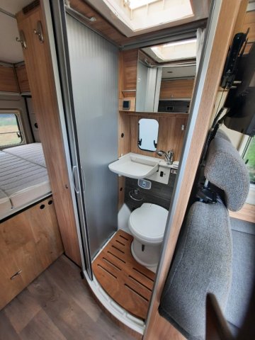 Hymer Camper Vans / Hymercar Grand Canyon - Photo 7
