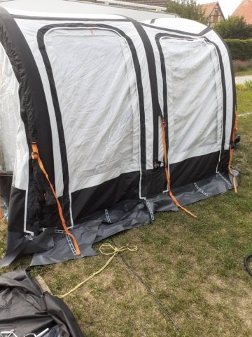 AUVENT GONFLABLE ÉTAT NEUF - Photo 2