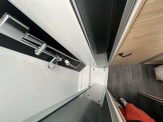 Challenger 318 Anniversary Edition - Photo 9