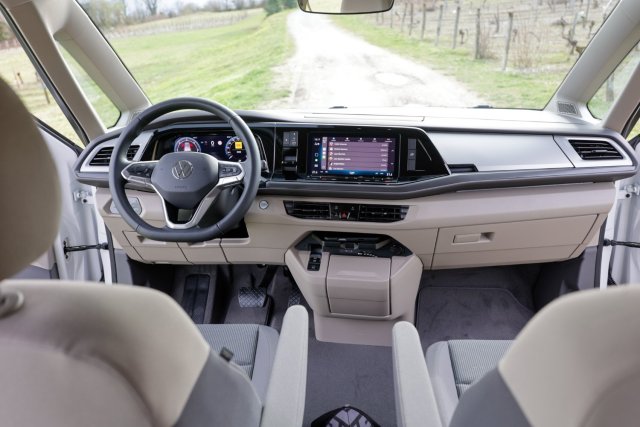 Volkswagen California Coast T7 2.0 TDI DSG7 - Photo 10