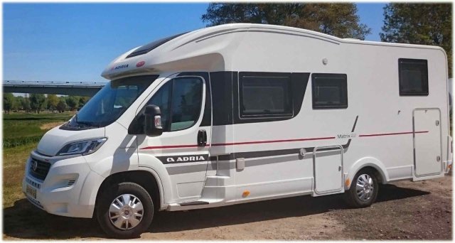 Adria Matrix Plus 670 SL LUXE 2,3 L  180 CV - Photo 1