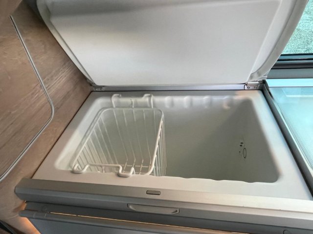 Volkswagen California Coach - Photo 30