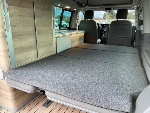 Volkswagen California Coach - Photo 37