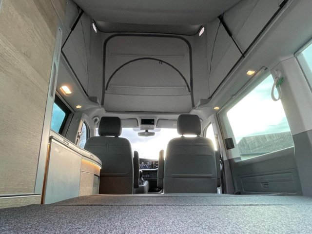 Volkswagen California Coach - Photo 44