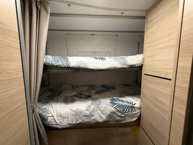 Challenger 380 Start Edition - Photo 8