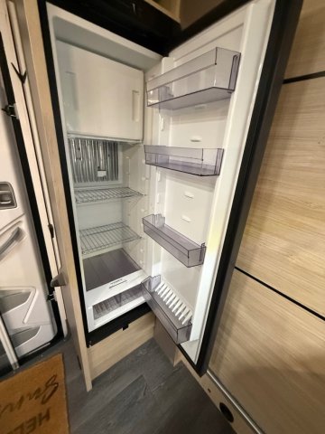 Challenger 380 Start Edition - Photo 9