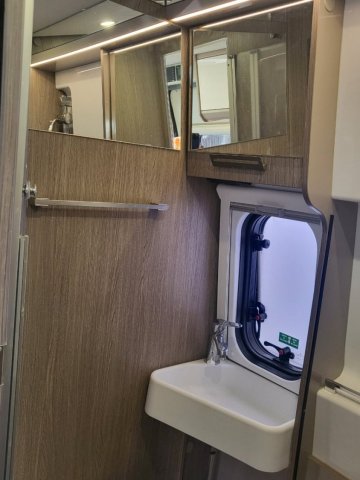 Chausson V690 Road Line VIP - Photo 10