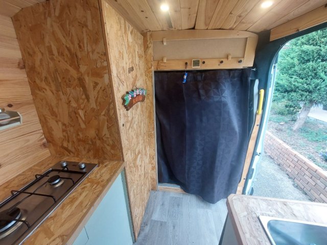 Ford Fourgon Van - Photo 12