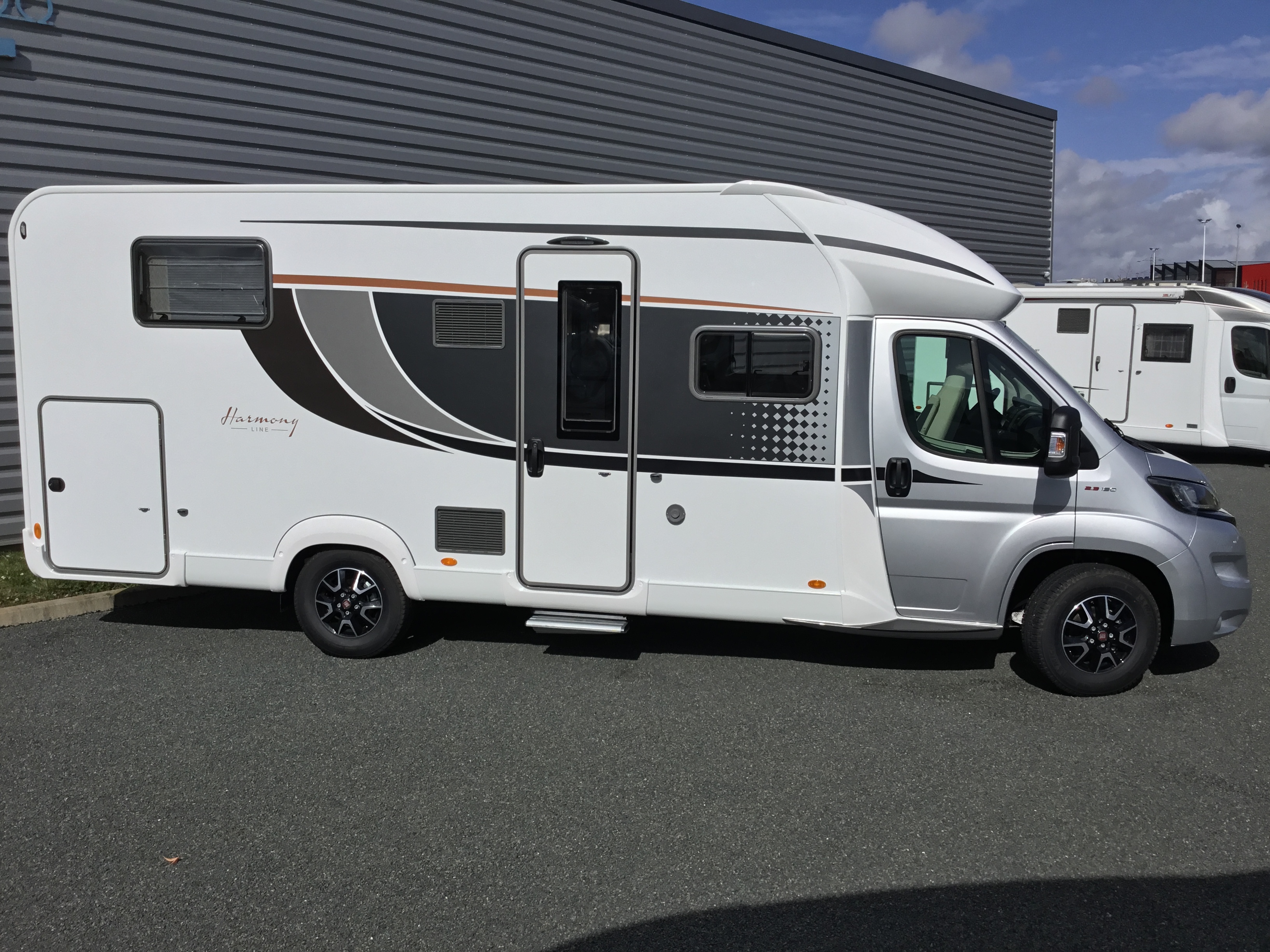 Burstner Harmony Line 736 neuf de 2018 Fiat Camping car en vente à