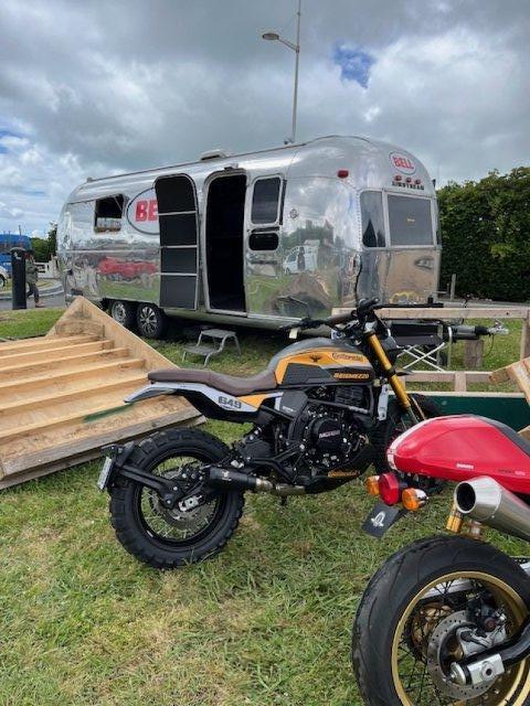 Airstream 22 FT alu - Photo 2