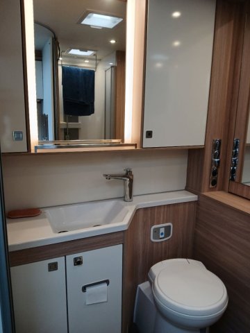 Burstner BT 6805 Delfin - Photo 6