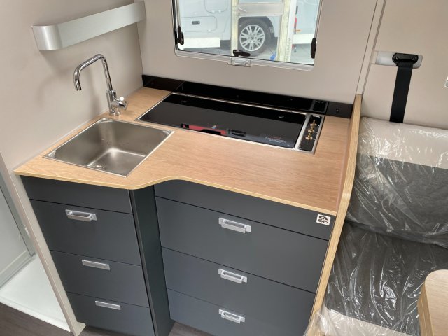 Adria Matrix Axess 650 DC 60 ANS - Photo 6