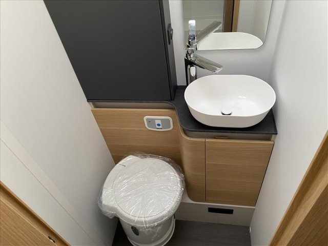 Adria Matrix Axess 650 DL - Photo 8