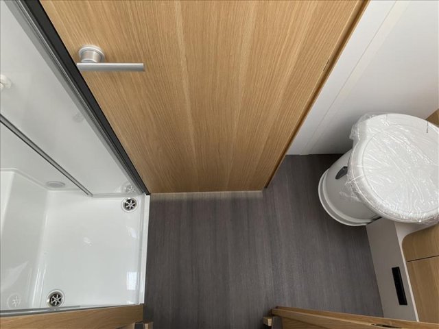 Adria Matrix Axess 650 DL - Photo 9