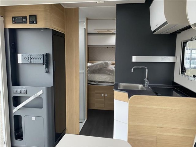 Adria Matrix Plus 670 DC - Photo 6