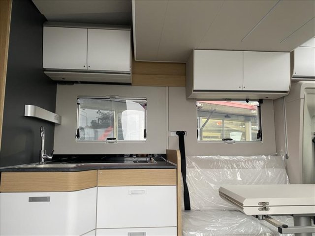 Adria Matrix Plus 670 DC - Photo 10