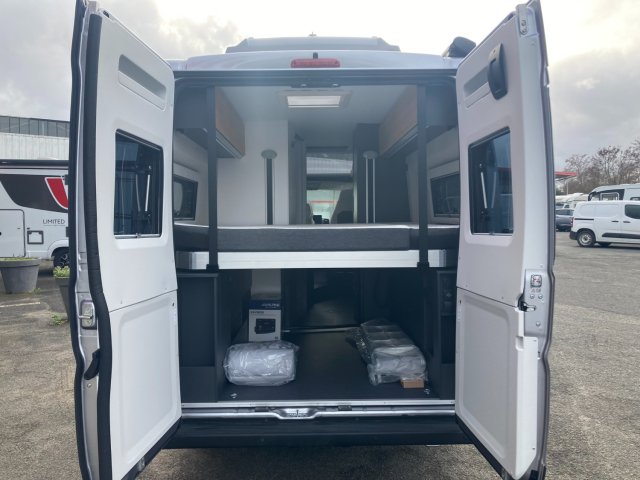 Adria Twin 640 SGX PTR 60 ANS - Photo 2