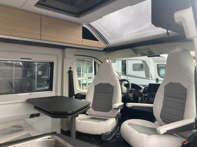 Adria Twin 640 SGX PTR 60 ANS - Photo 3