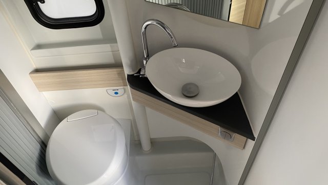 Adria Twin Plus 600 SPB - Photo 6