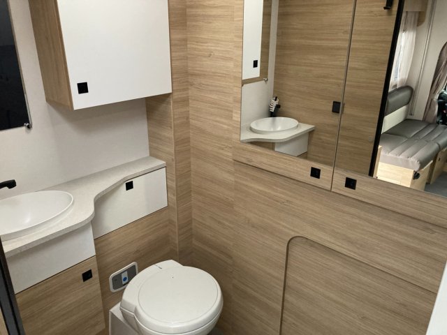 Challenger 260 Ultimate Edition - Photo 6