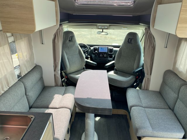 Challenger 318 Anniversary Edition - Photo 4