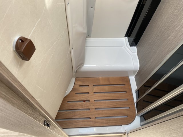 Eden Camp C 699 LG - Photo 6