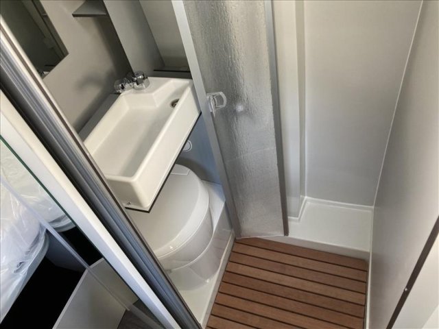 Font Vendome Forty Van FORTYVAN 4X4 - Photo 8