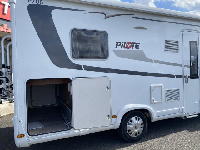 Pilote P 706 C Essentiel - Photo 2