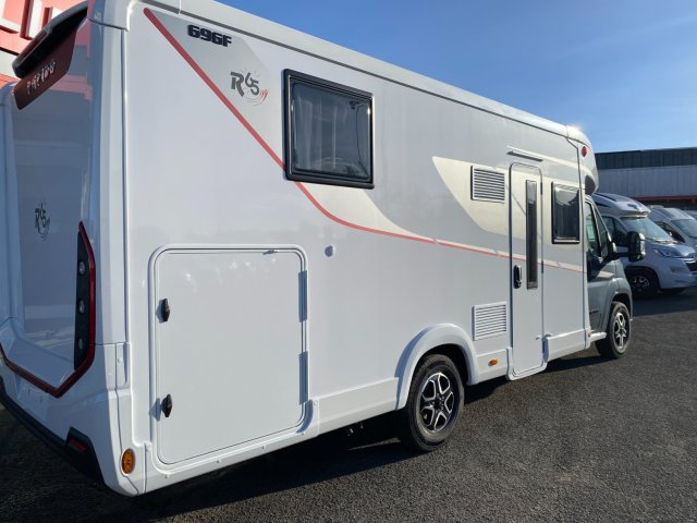 Rapido 696 F 696F 65 ans - Photo 2