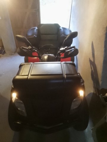 Quad avec remorque et accessoires - Photo 9