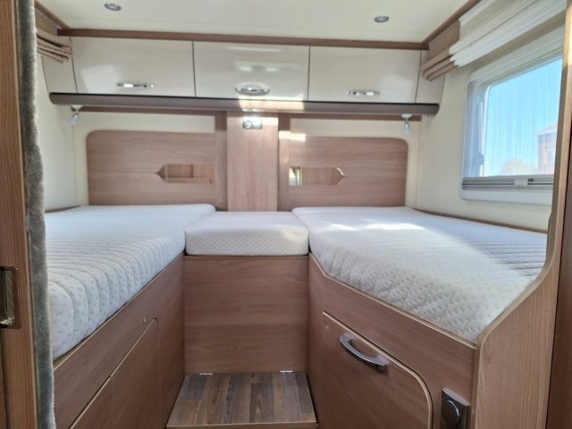 Burstner Lyseo TD 728 G Privilege - Photo 2