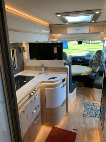 Hymer Classe-B MasterLine I 880 FINITION PLUS - Photo 16