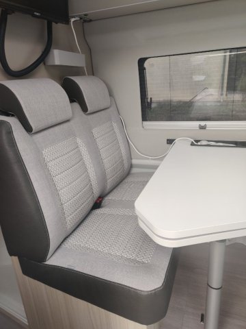 Adria Twin Plus 640 SLB - Photo 11