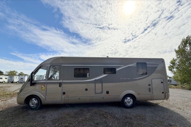 Burstner Elegance I 800 - Photo 4