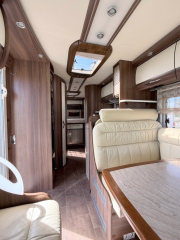 Burstner Elegance I 800 - Photo 10